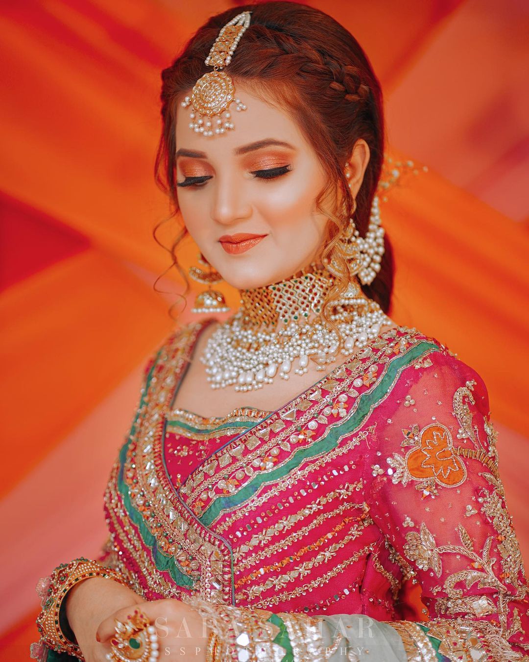 Tik Tok Star Rabeeca Khan Looks Vibrant In Her Latest Bridal Shoot ...