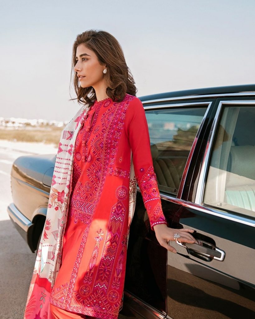 Syra Yousaf Looks Super Chic In Her Latest Shoot For Zaha