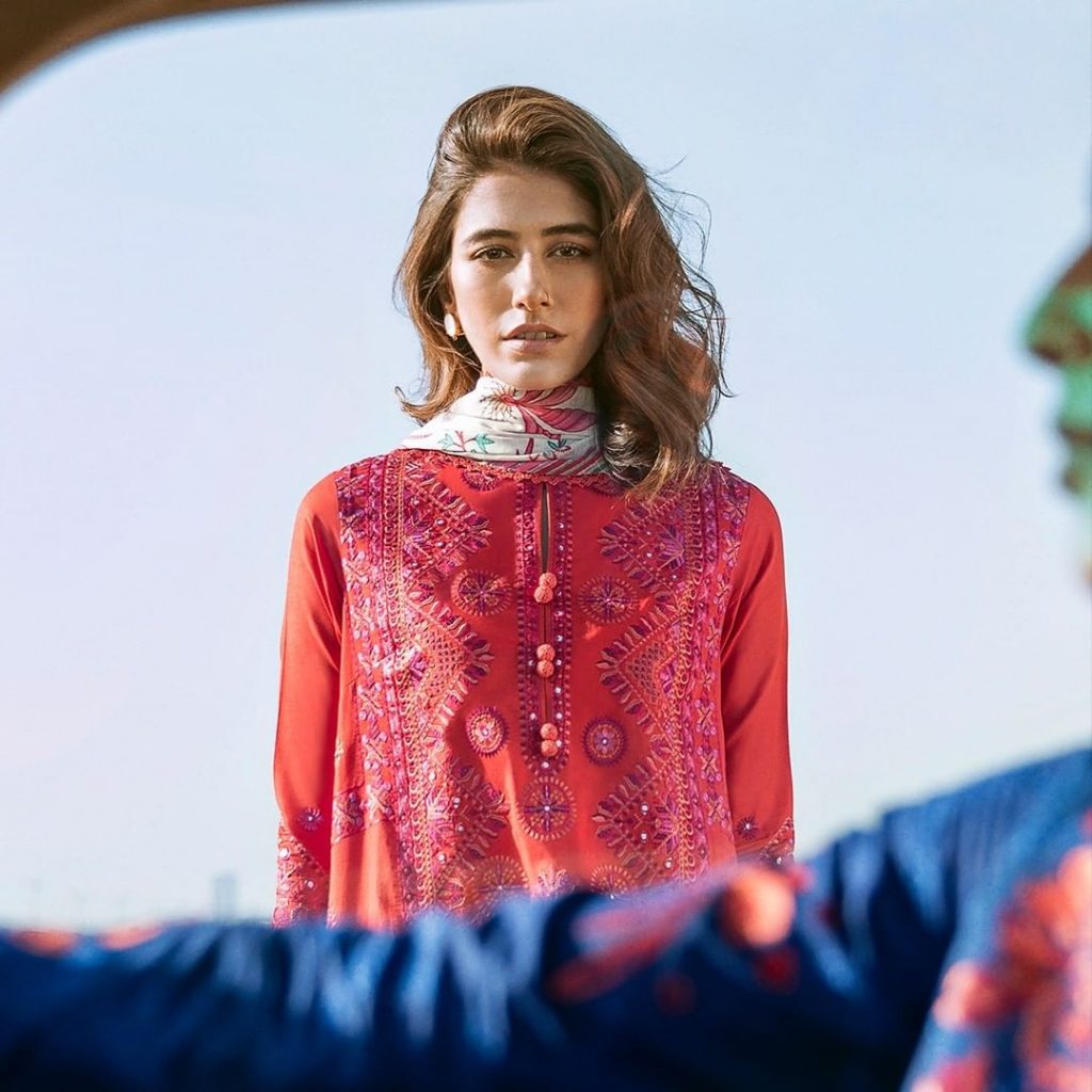 Syra Yousaf Looks Super Chic In Her Latest Shoot For Zaha