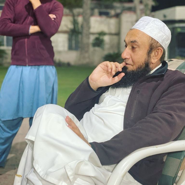 Maulana Tariq Jamil Reveals The Reason Behind Launching His Own Clothing Brand