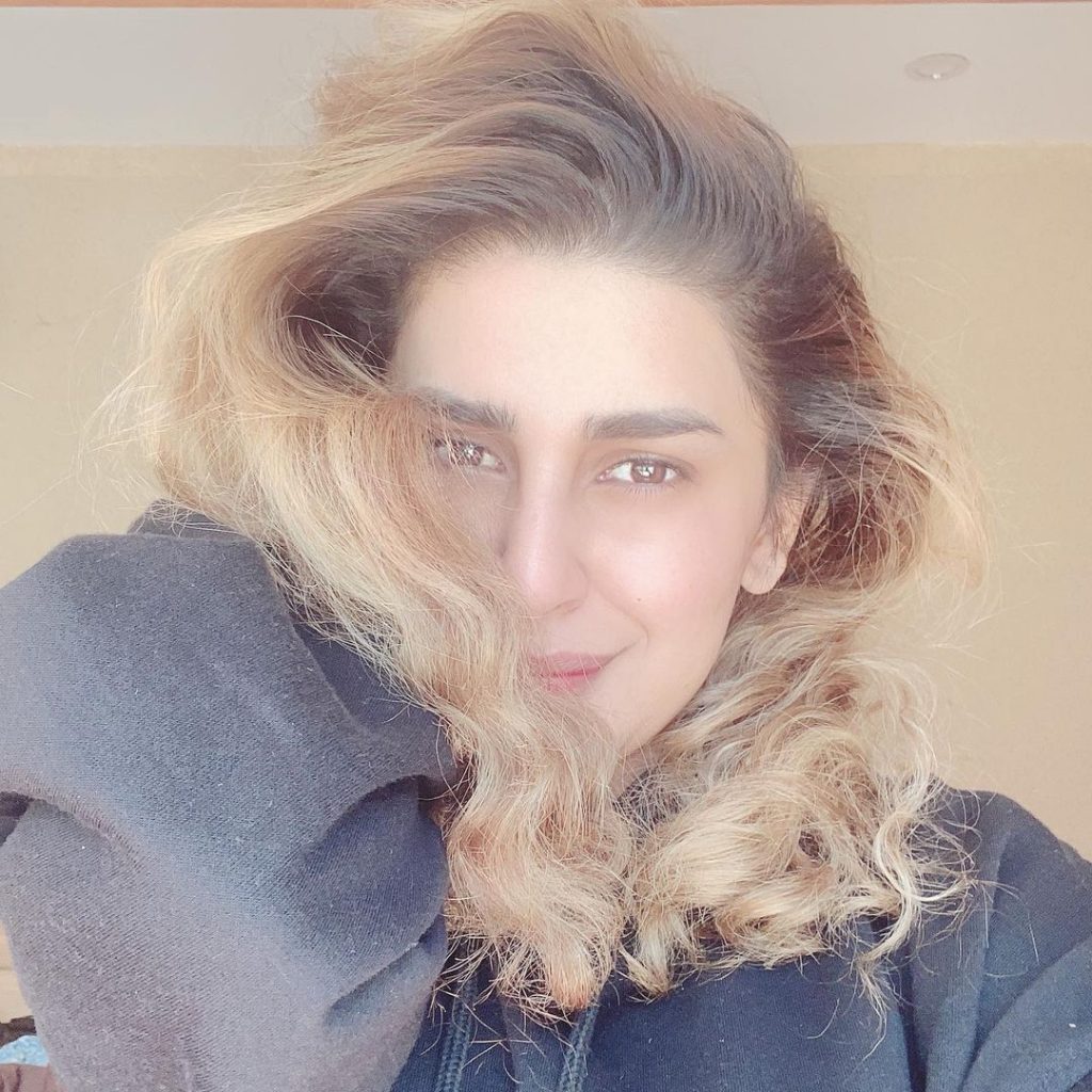 Latest Casual Looks of Kubra Khan