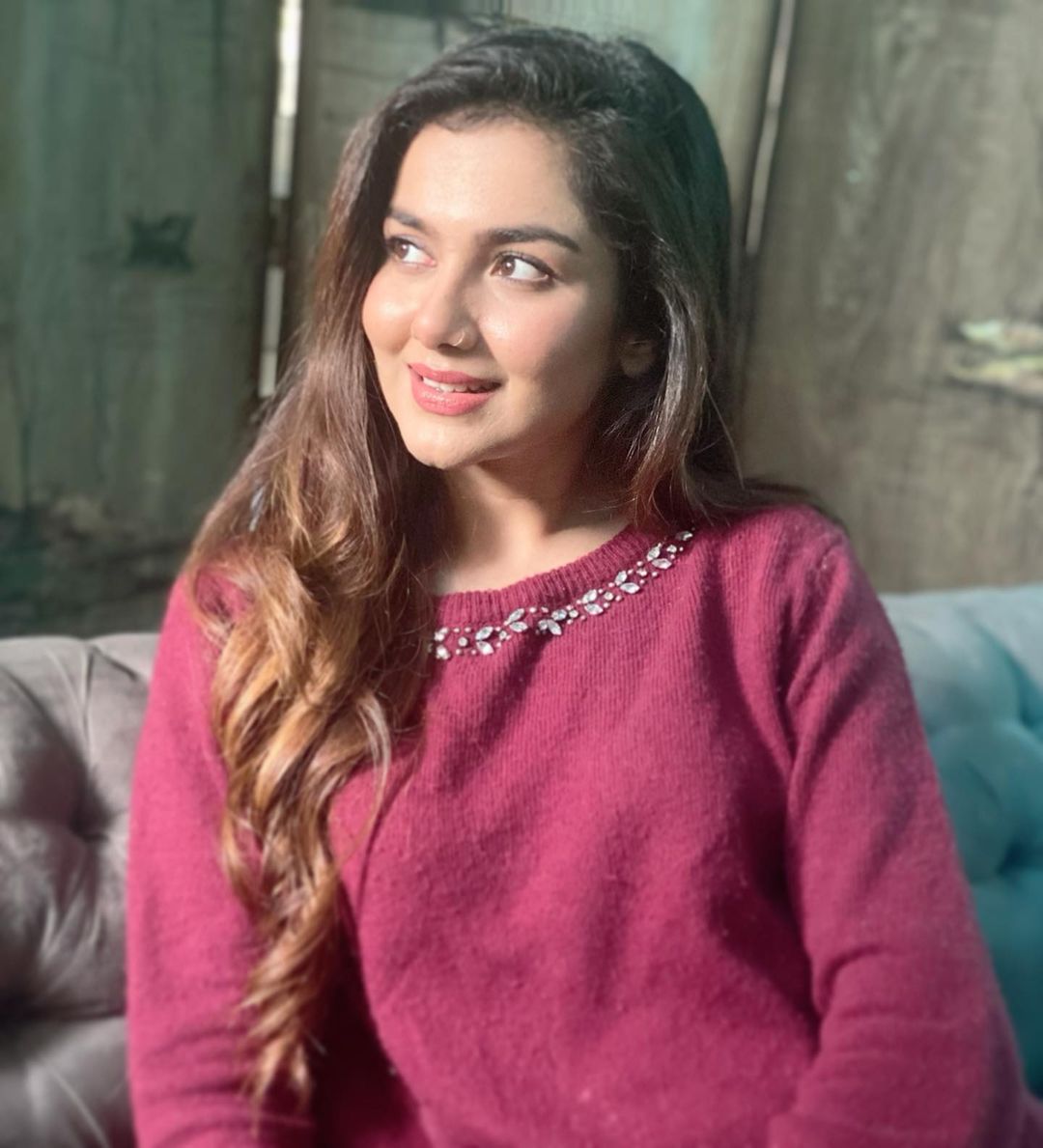 Latest Beautiful Pictures Of Syeda Tuba Amir Reviewit.pk