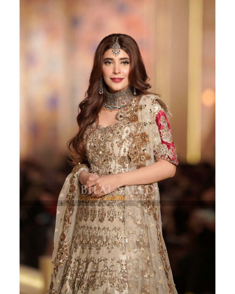 Urwa Walked the Ramp For Kashees