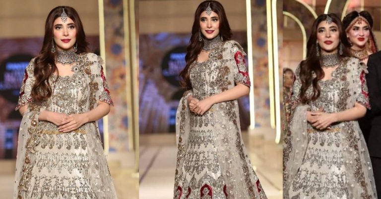 Urwa Walked the Ramp For Kashees