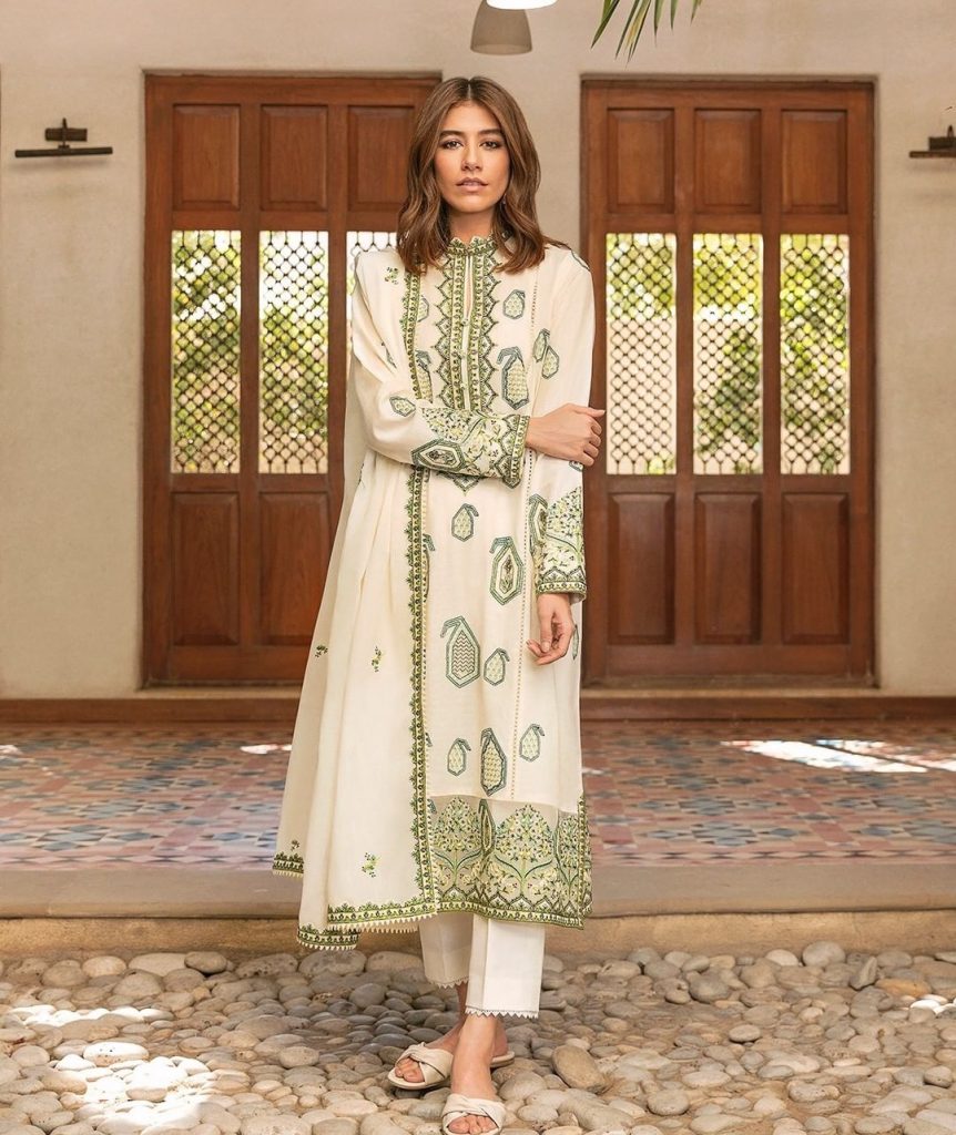 Beautiful Zaha Summer Lawn Collection 2021