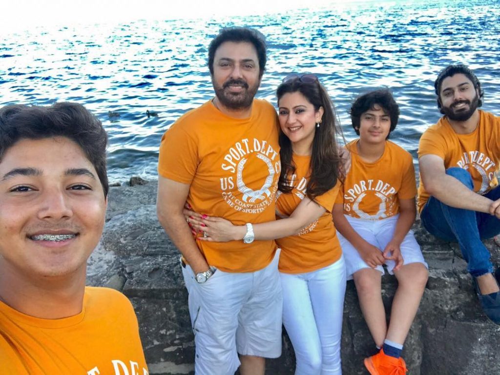 Loveliest Photos of Zaviyar Nauman Ejaz With His Family and Friends