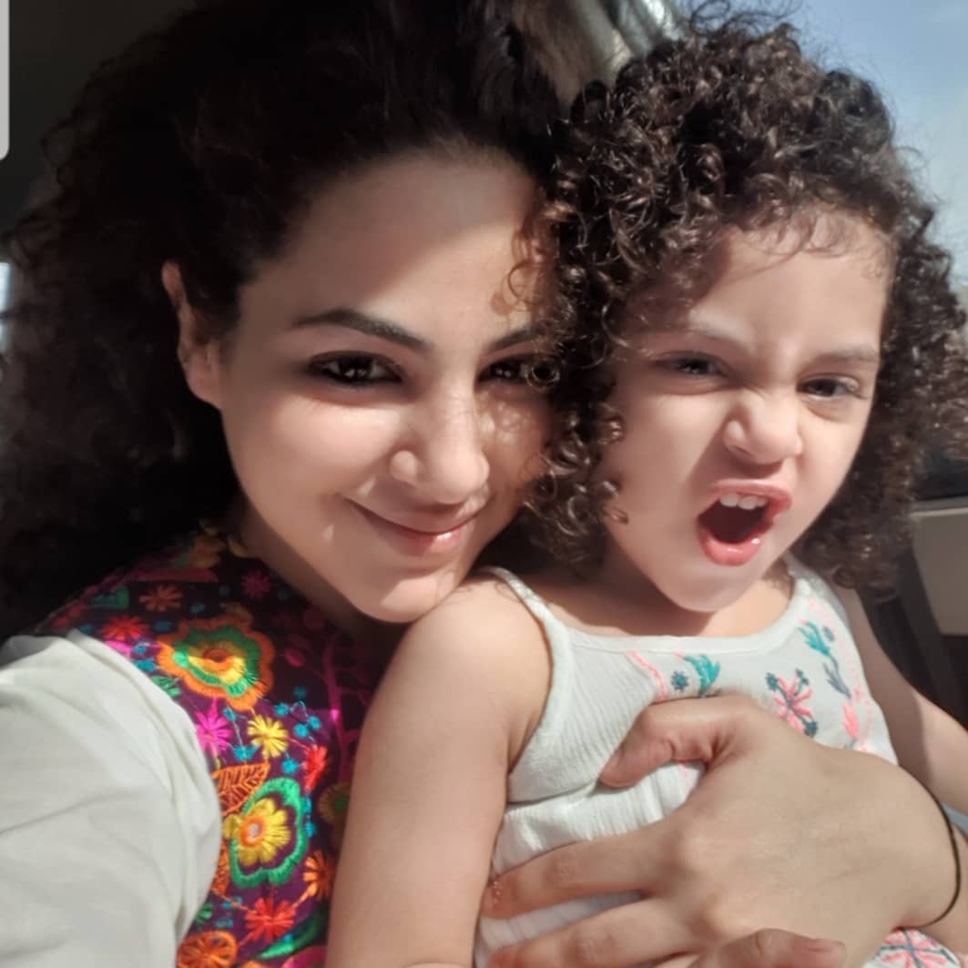 Annie Khalid Shared Beautiful Pictures with her Daughter