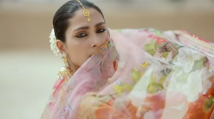 Ayeza Khan Featured In Hussain Rehar's Lawn Campaign