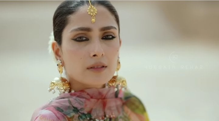 Ayeza Khan Featured In Hussain Rehar's Lawn Campaign