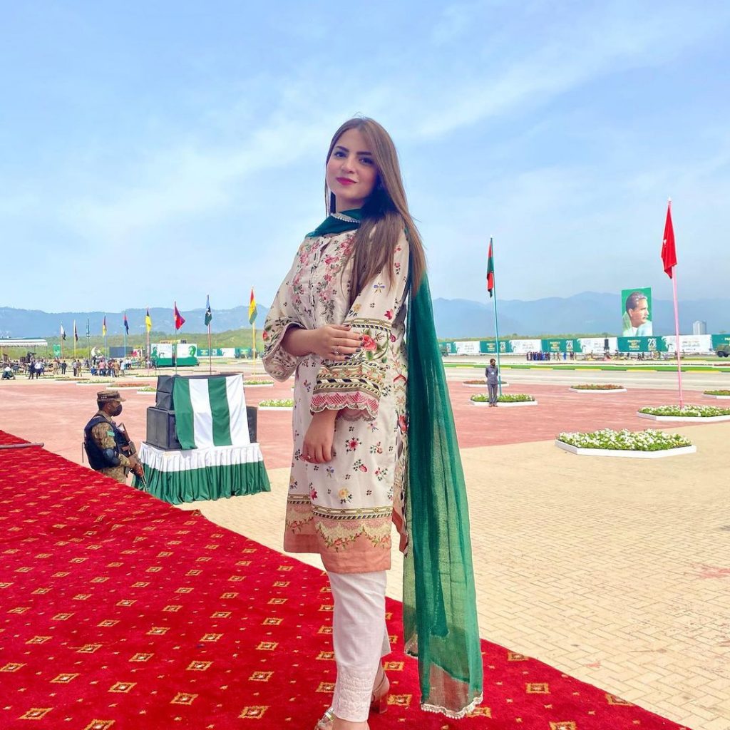 Celebrities Spotted At Pakistan's Day Parade