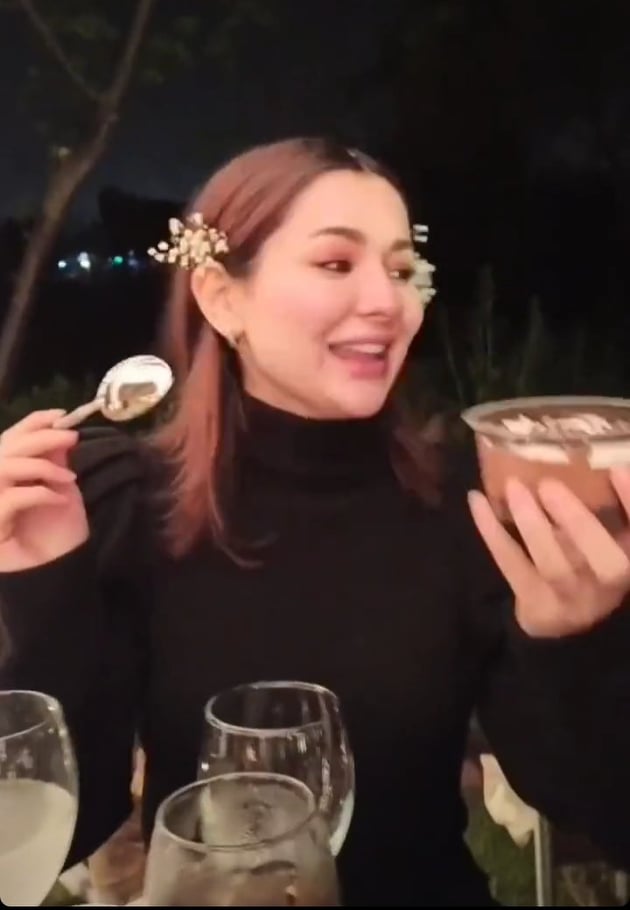 Hania Amir's Post Birthday Surprise