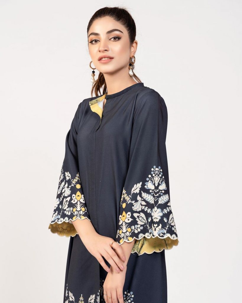 Kinza Hashmi Featured In Lulusar's Latest Collection