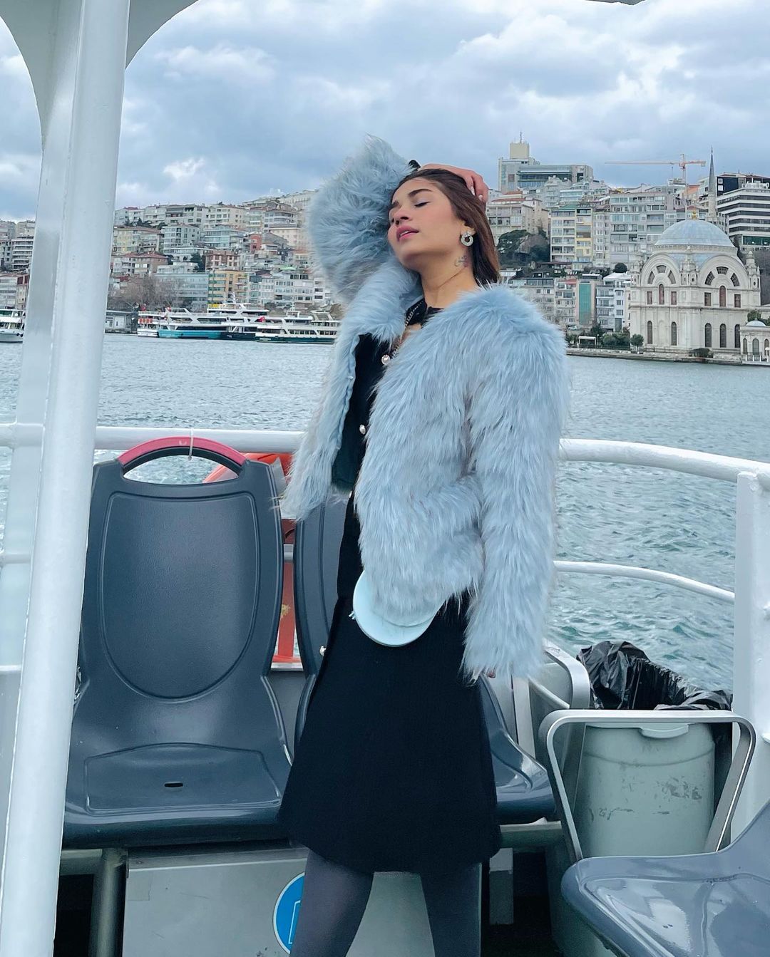 Actress Mahi Baloch Latest Beautiful Pictures from Istanbul Turkey