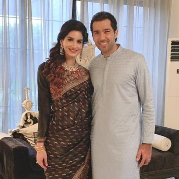 Aisam-ul-Haq Celebrates His First Wedding Anniversary