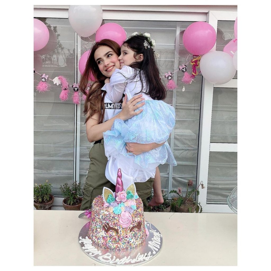 Alyzeh Gabol Shares Throwback Birthday Pictures With Her Daughter