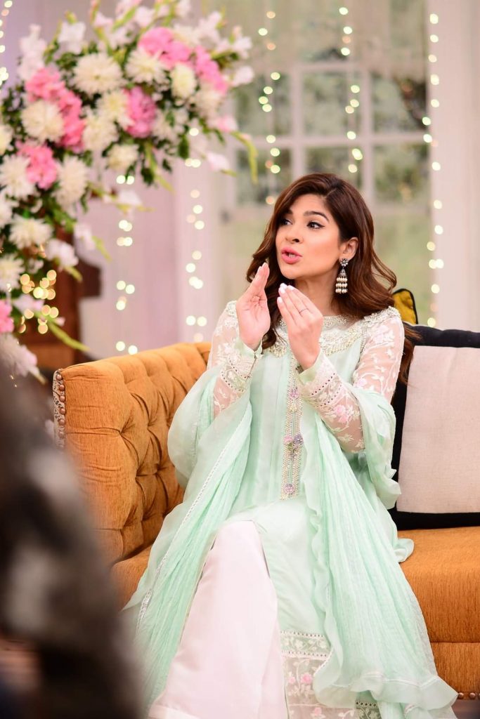 Ayesha Omar Beautiful Pictures From Good Morning Pakistan