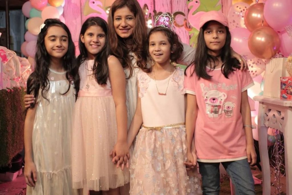 Fahad Mustafa's Daughter Fatima Celebrates Her 10th Birthday