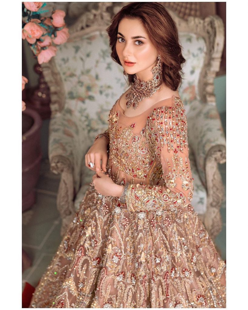 Hania Aamir Faces Criticism On Her Latest Pictures