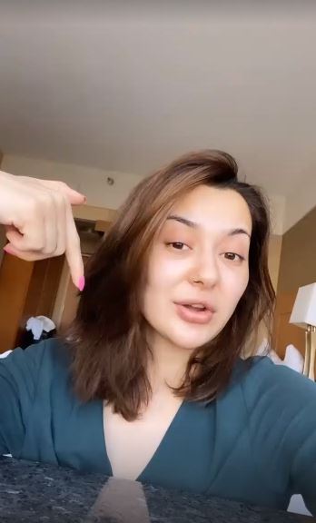 Hania Amir Clears The Air On The Ongoing Debate On Beauty Standards