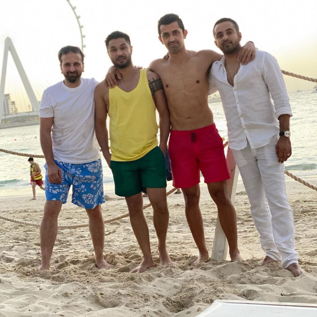 Hasan Rizvi Vacationing With Family In Dubai