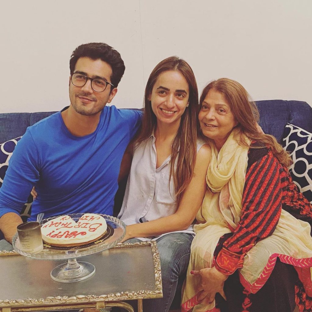 Shahzad Sheikh's Wife Hina celebrates Her Birthday With Family