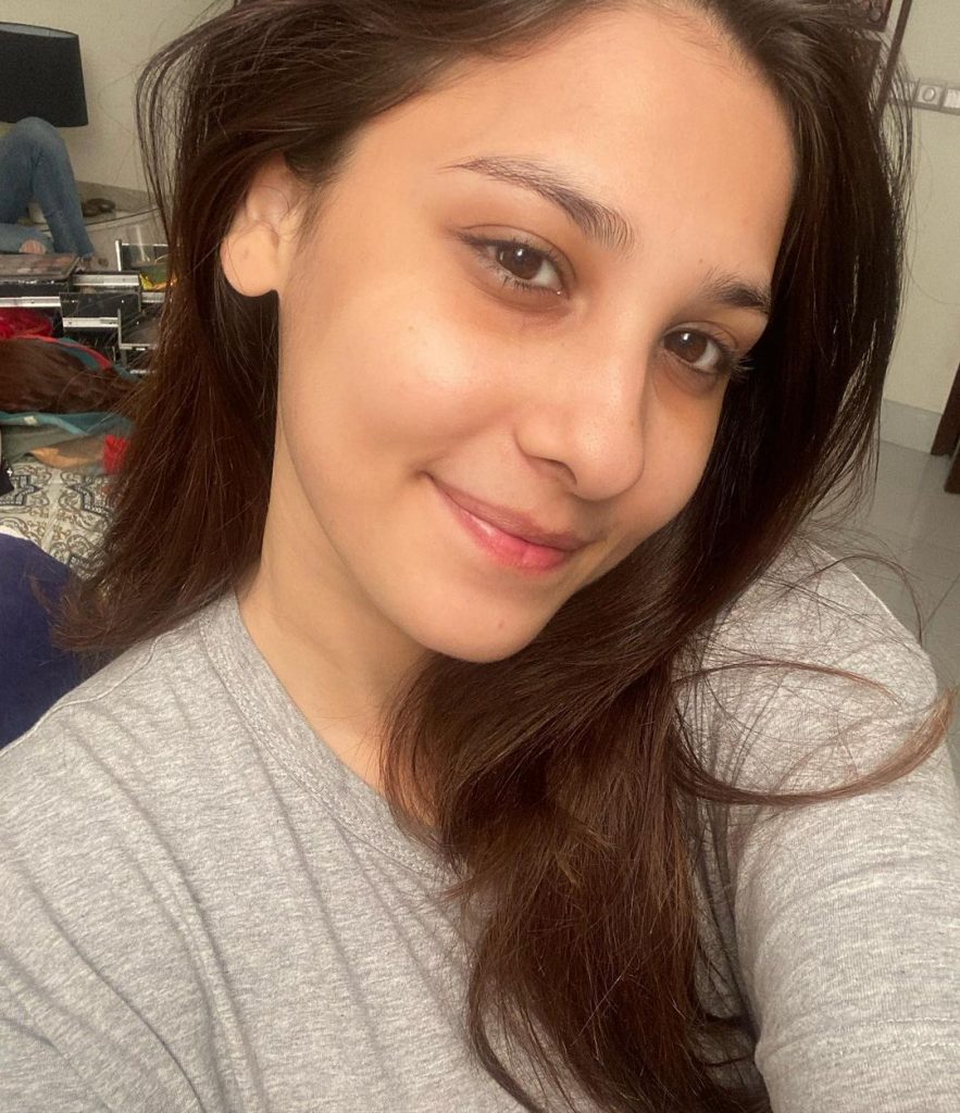 Pakistani Actress Without Makeup