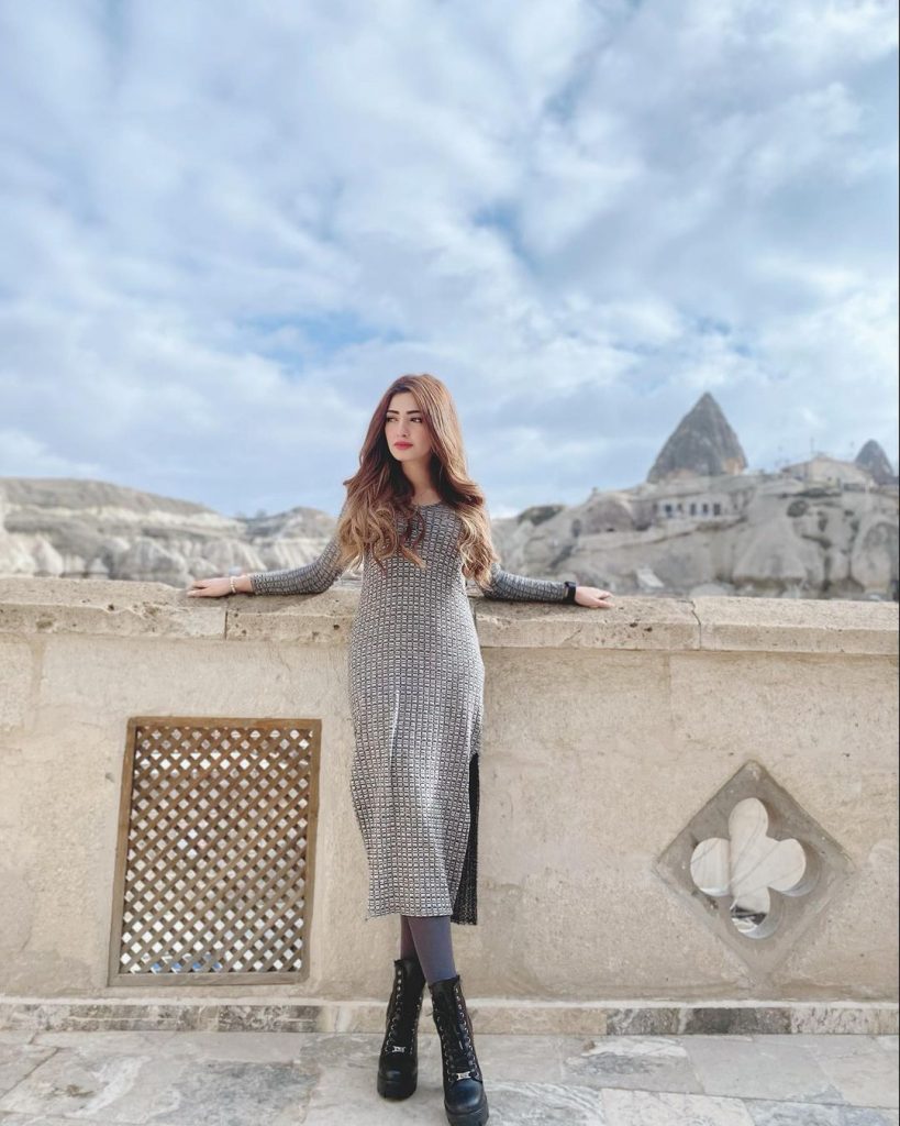 Nawal Saeed Beautiful Pictures From Turkey