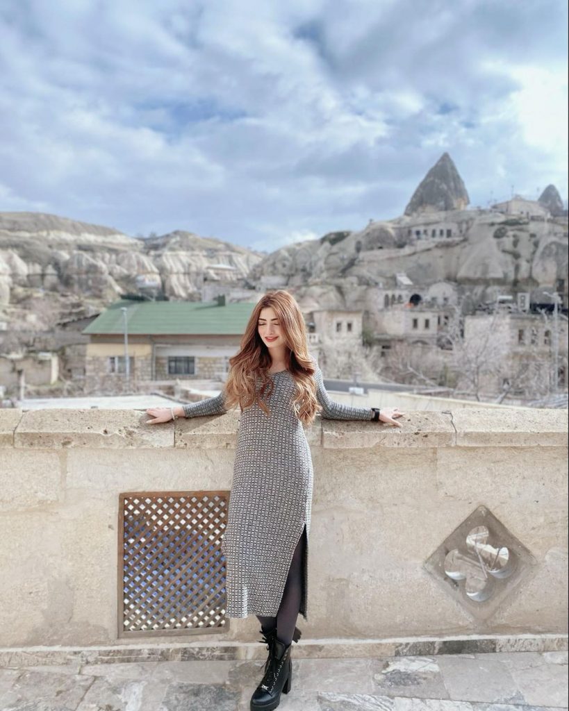 Nawal Saeed Beautiful Pictures From Turkey