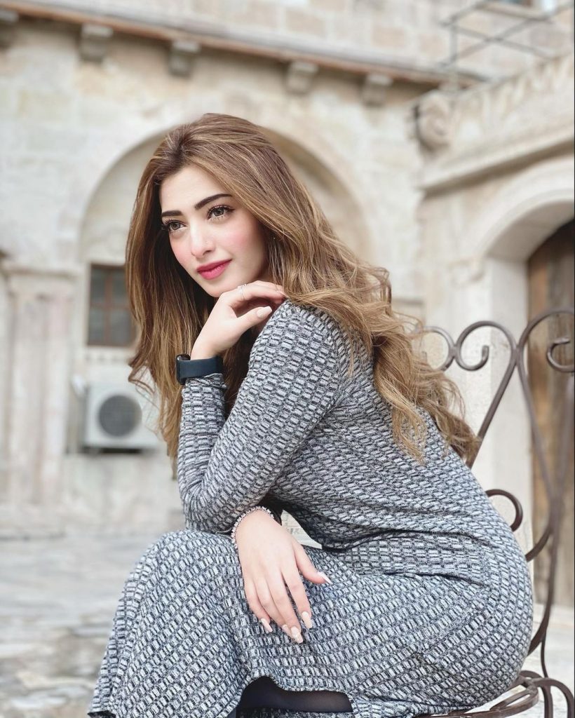 Nawal Saeed Beautiful Pictures From Turkey