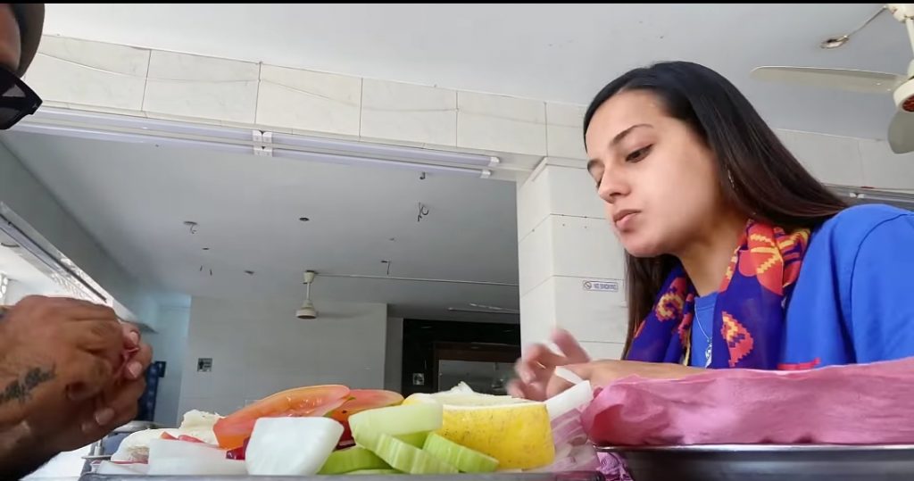 Iqra Aziz Experiencing Her Favourite Breakfast