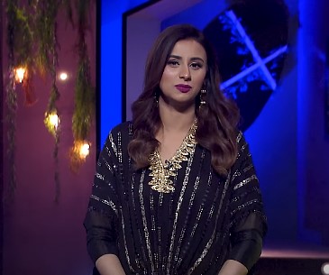 geo news anchor madiha naqvi