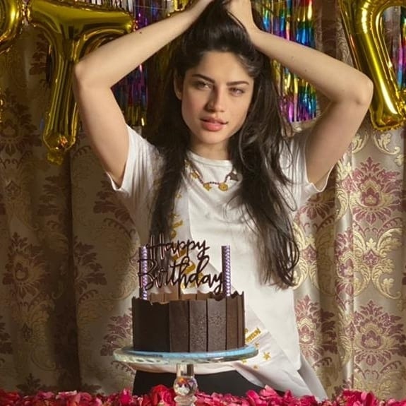 Neelam Muneer Celebrates Birthday