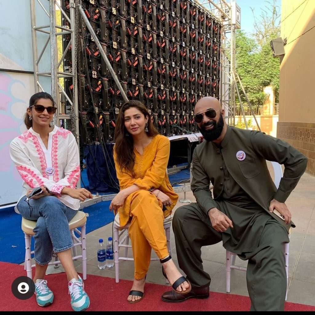 Pakistani Celebrities Spotted at Tuk Tuk March