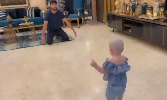 Shahid Afridi Is Over The Moon As His Youngest Daughter Starts To Walk