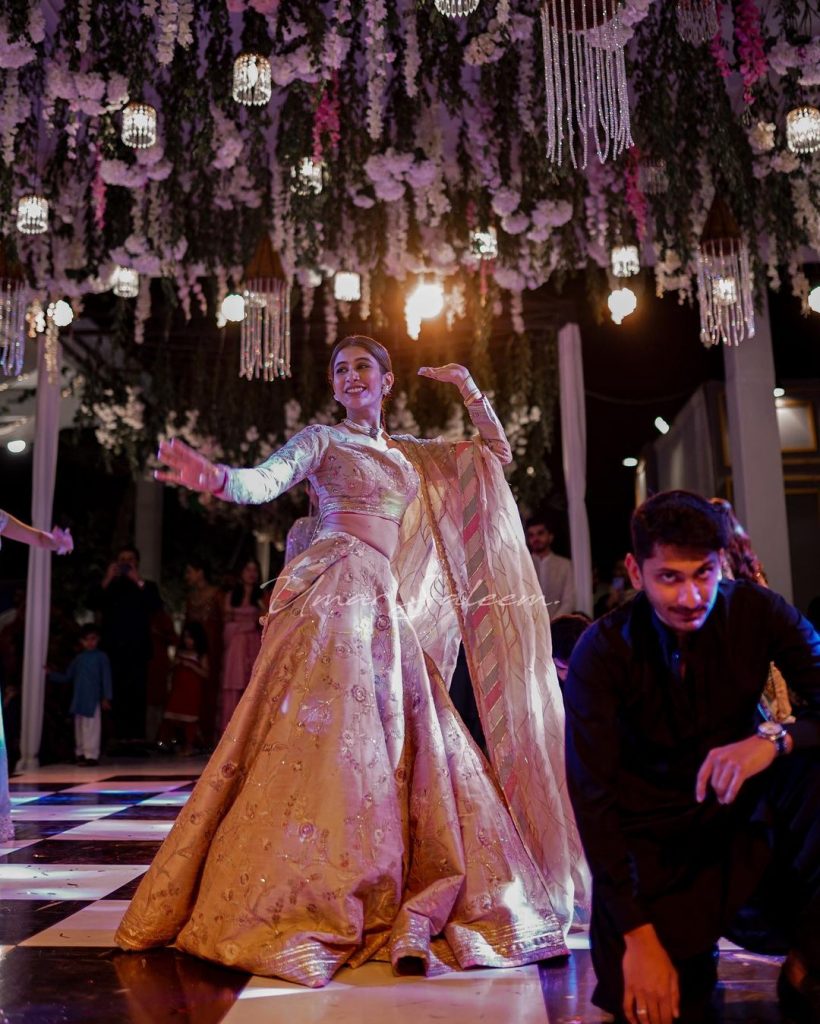 Syra Yousuf Dancing At A Recent Wedding