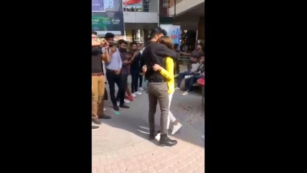 Another Proposal Video From A Pakistani University