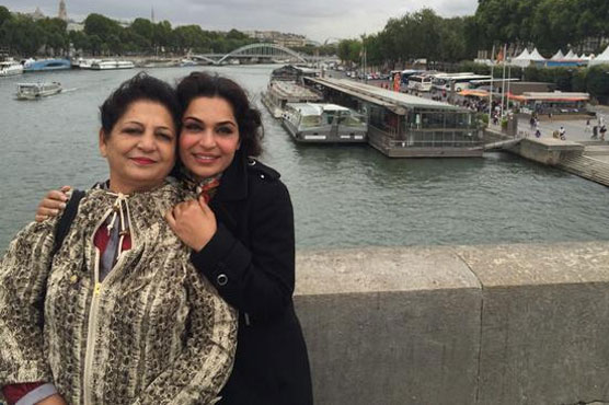 Meera Admitted To Mental Hospital In USA According to Mother