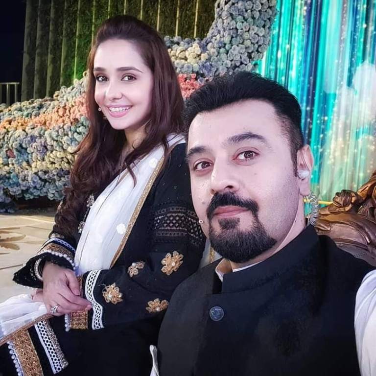 Beautiful Pictures of Celebrities from Eid Show 2021 Recording