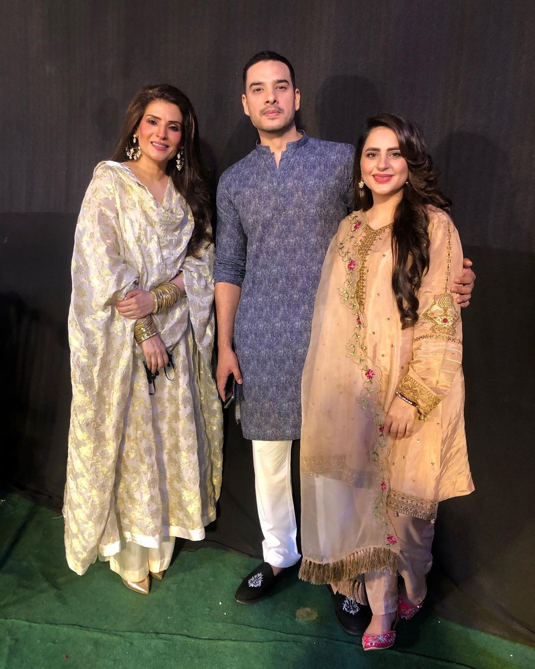 Beautiful Pictures of Celebrities from Eid Show 2021 Recording