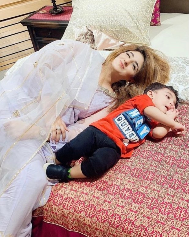 Actress Fatima Sohail with her Son - Latest Adorable Pictures