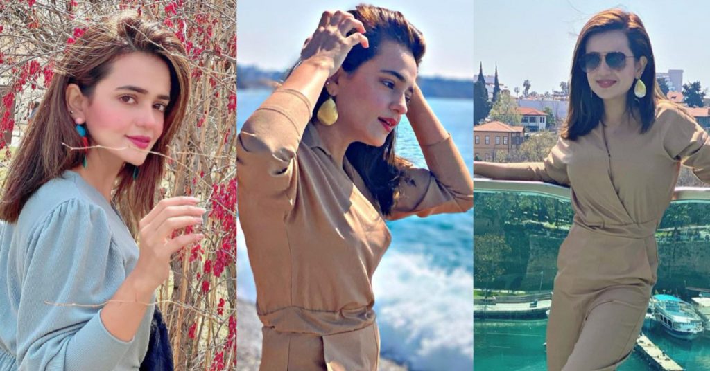 Sumbul Iqbal Beautiful Pictures From Turkey