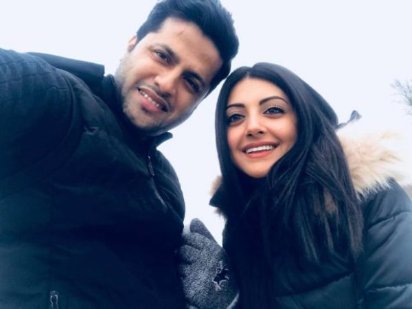 Moomal Khalid Adorable Pictures With Husband And Son