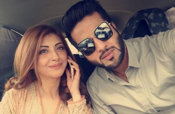 Moomal Khalid Adorable Pictures With Husband And Son