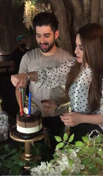 Muneeb Butt Celebrates His Birthday With Friends And Family