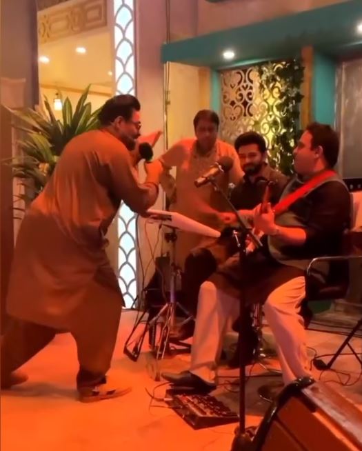 Public Reaction On Aamir Liaquat's Recent Video From Ramazan Transmission
