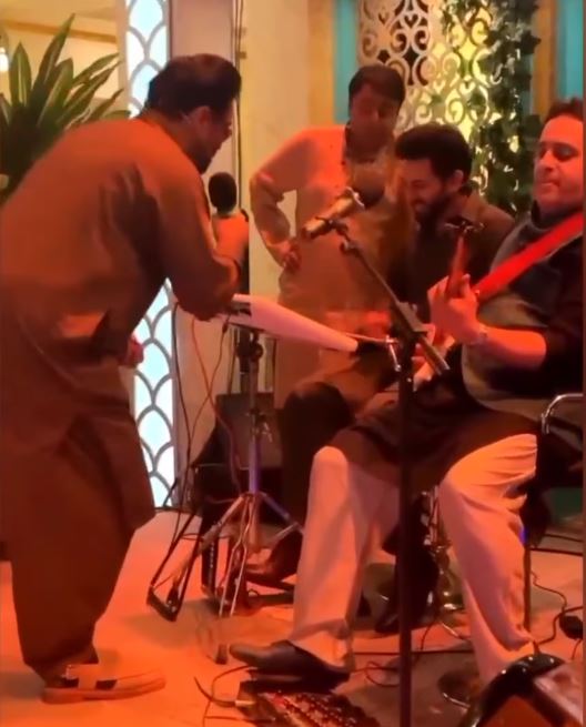 Public Reaction On Aamir Liaquat's Recent Video From Ramazan Transmission