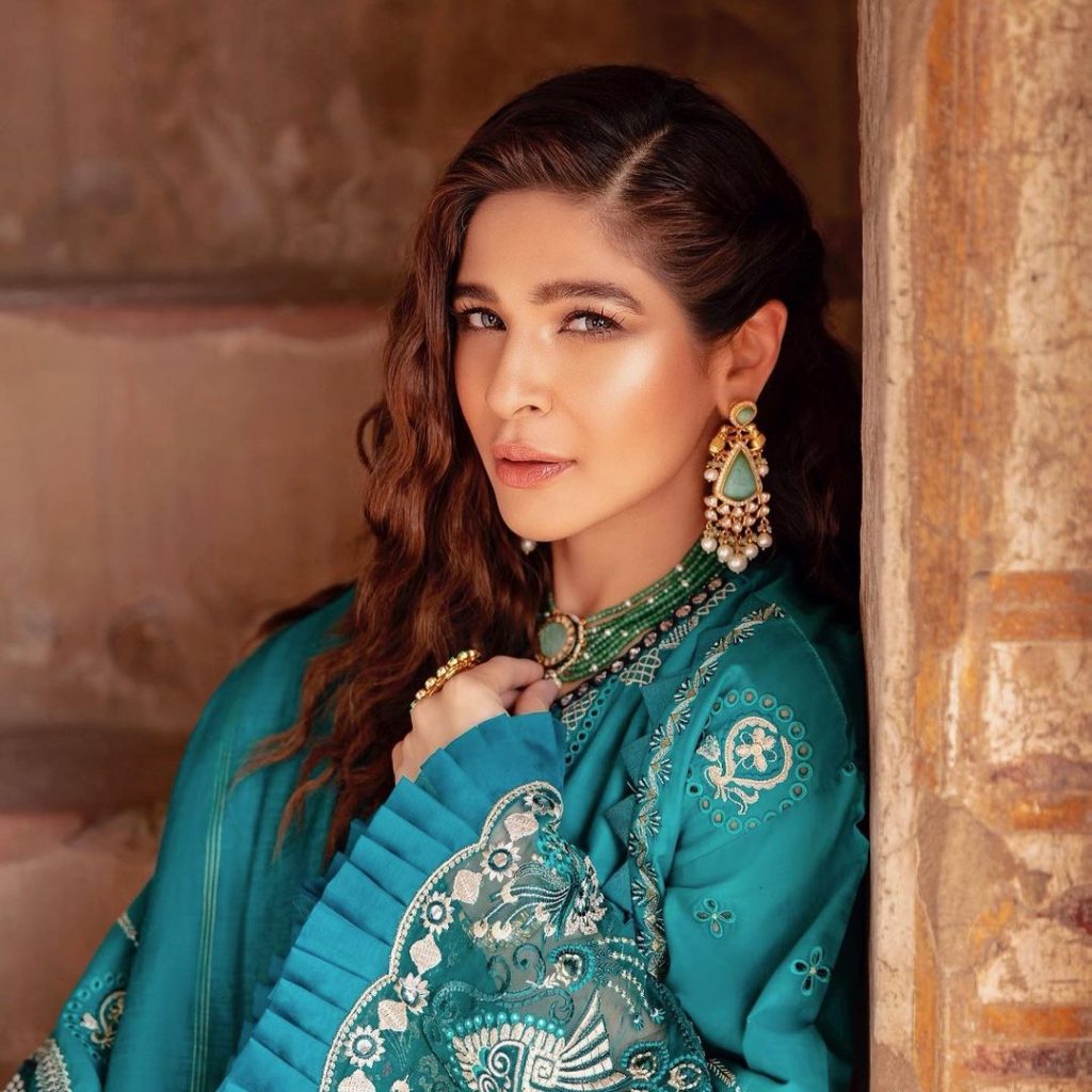 What Qualities Ayesha Omer Demands In Her Husband?