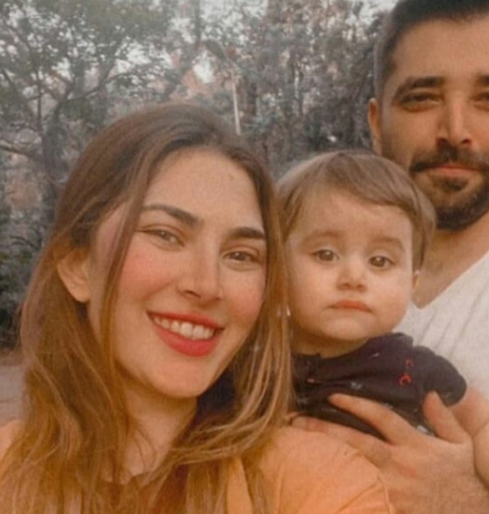 Hamza Ali Abbasi Adorable Pictures With Son