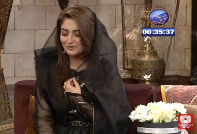 Hiba Bukhari In Her Melodious Voice Recites Naat At Shan-e-Suhoor