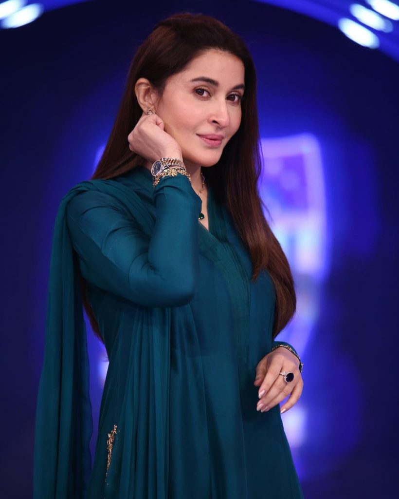 Why Shaista Lodhi Got Emotional During Live Transmission